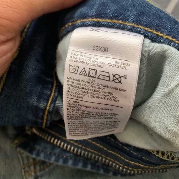 Old Navy Skinny Jeans. - Picture 2 of 2